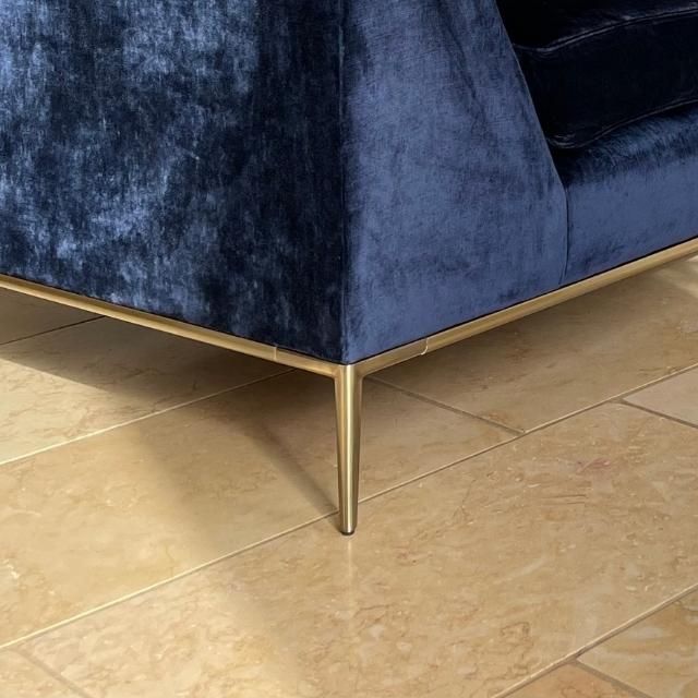 Clockwork Components Metal Plinth - Chair (code: ALP7658-896BRS)